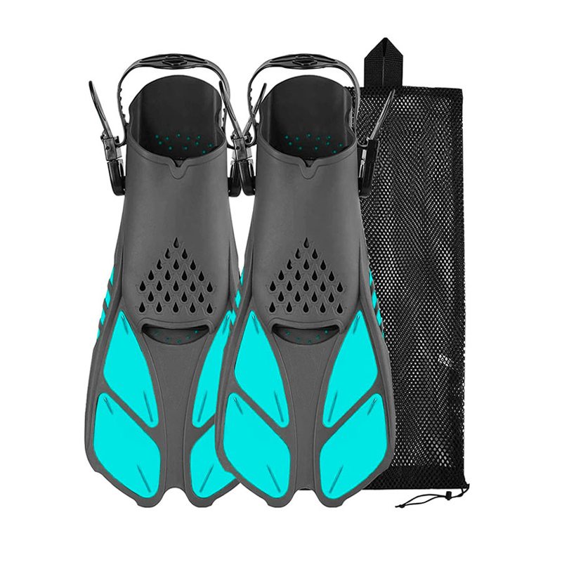 Fobiella short training fins with mesh carry bag
